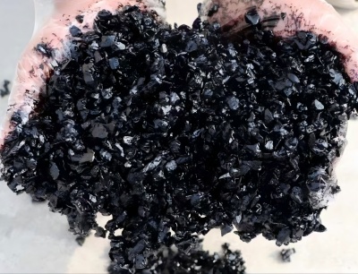 三更罗镇沥青冷补料（沥青砂）的优势特点与施工流程解析