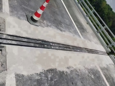 三更罗镇伸缩缝更换后浇筑材料快速结构修补料速砼的产品特点及施工流程​